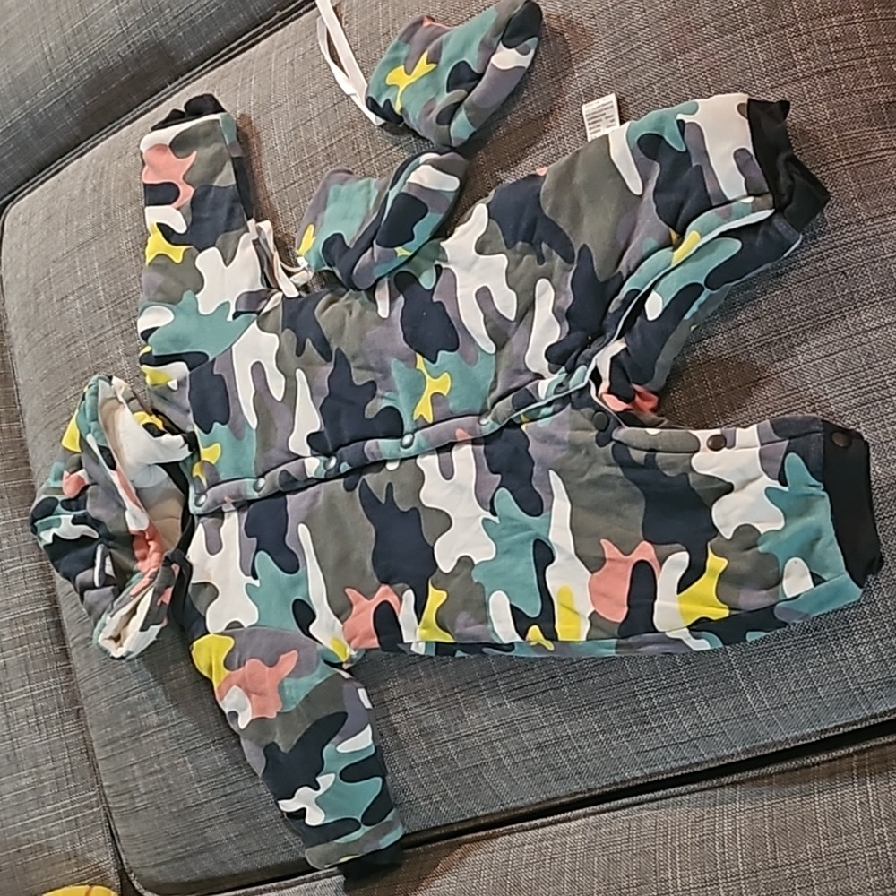 Thick Camo onesie with matching booties